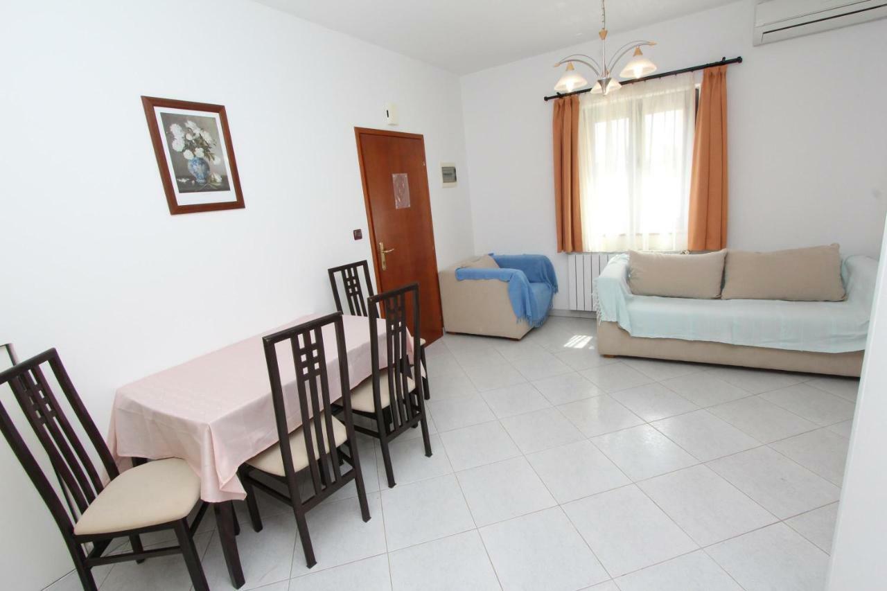 Apartments Villa Mara Rovinj Buitenkant foto