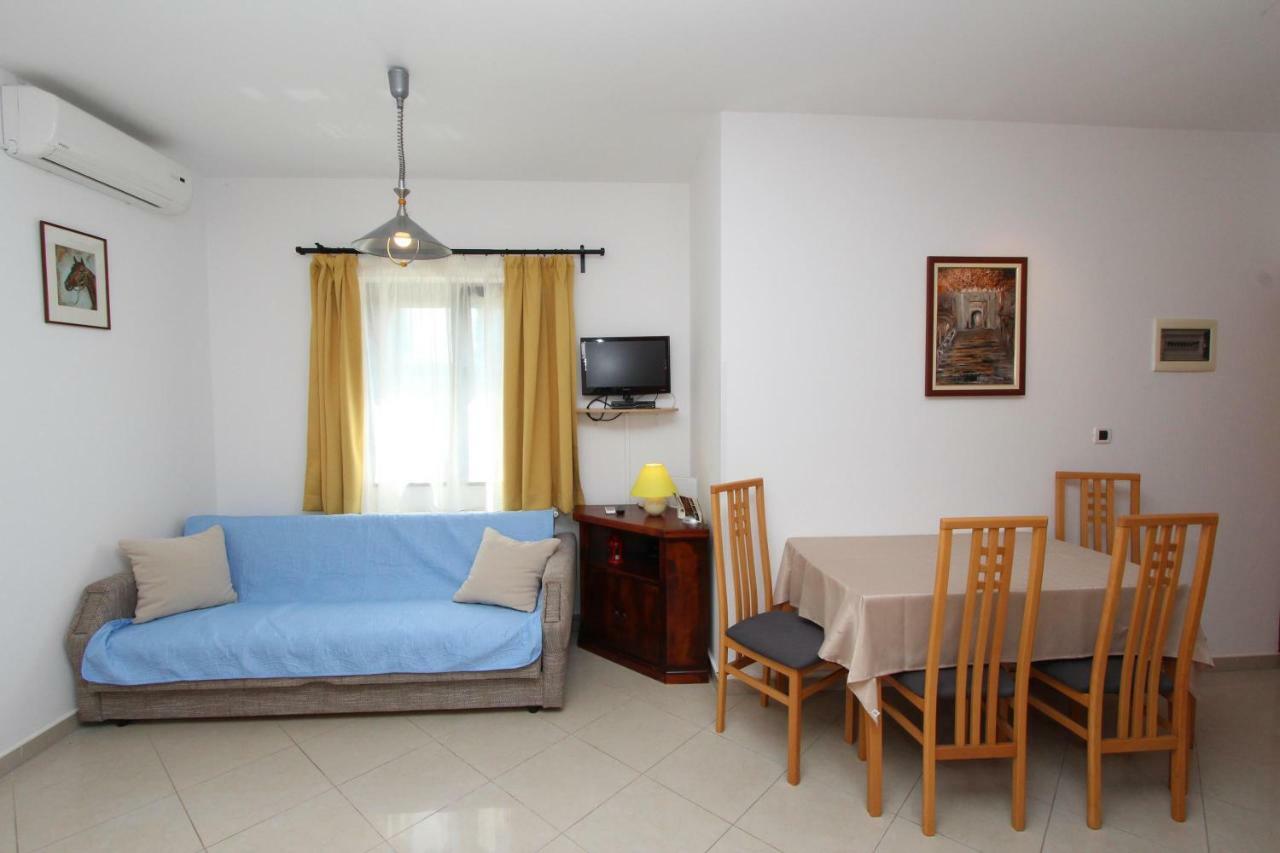 Apartments Villa Mara Rovinj Kamer foto